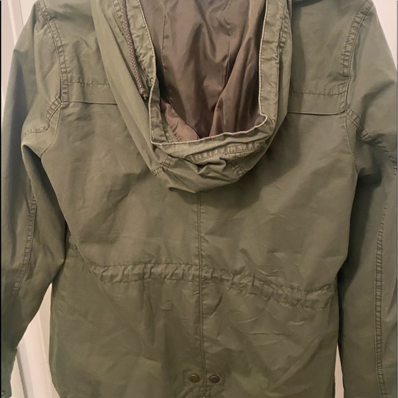 Jacket - Picture 2 of 3